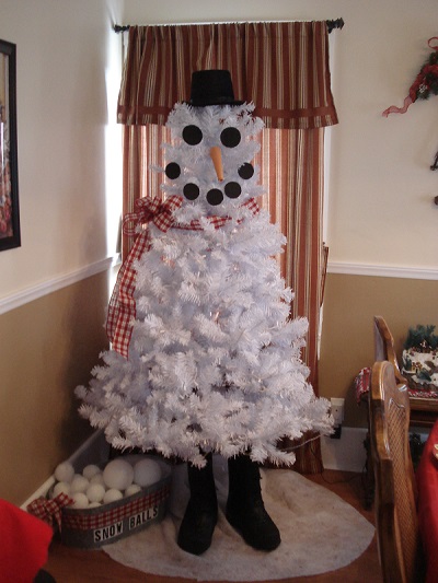 kleerview farm snowman christmas tree